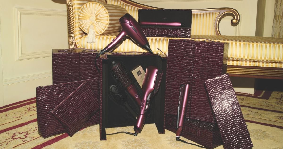 Natale da star con ghd: scopri la collezione Cherry Chic per un hairlook glamour