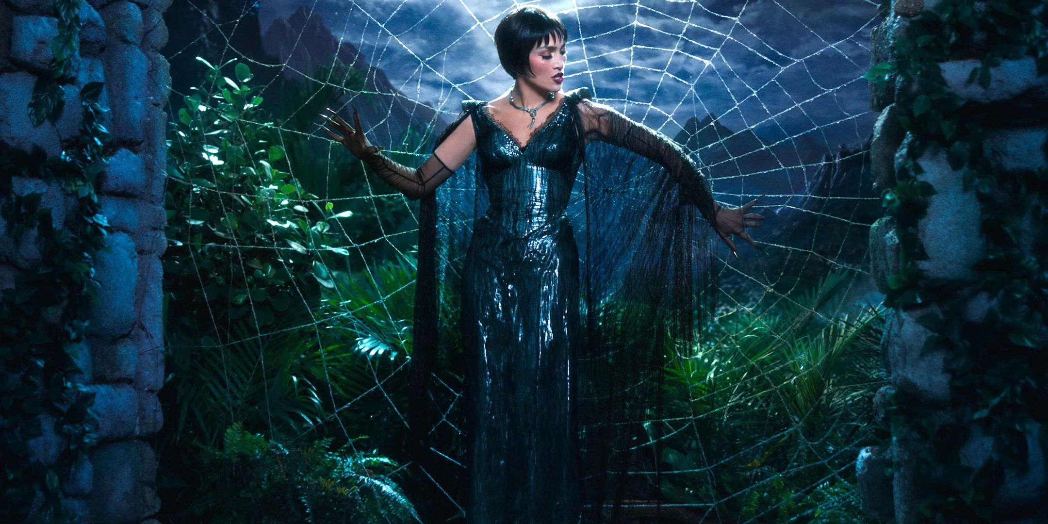 Data uscita del remake di il bacio della donna ragno di jennifer lopez su vod dopo il fallimento da 2 milioni