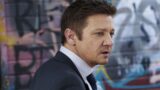 Jeremy renner risponde alle accuse di minacce sessuali e fisiche