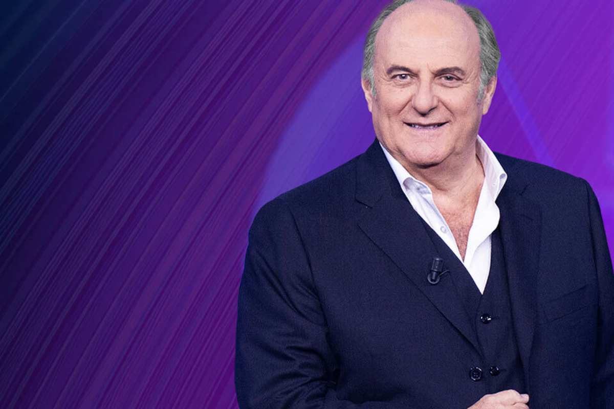 Gerry scotti torna in tv con un programma cult di mediaset data di messa in onda