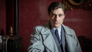 Risultati auditel 10 novembre 2025 commissario ricciardi e programmi tv in vetta