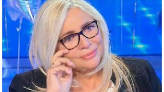 Mara venier rivela il suo grande dolore a domenica in