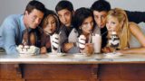 Friends spin-off i momenti chiave degli episodi finali che cambiano la storia