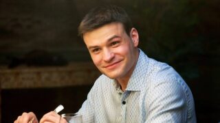 Boston blue star spiega come affronta il backlash sul riorganizzazione