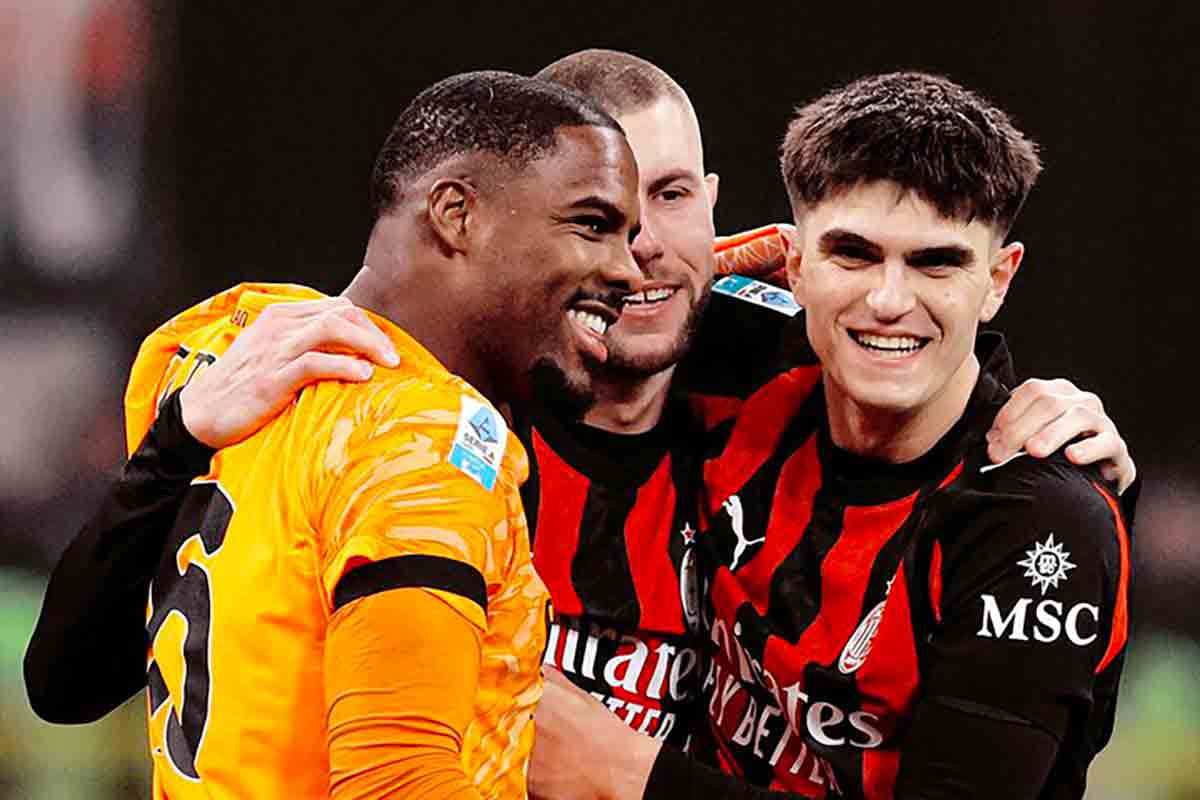 Serie a domenica partite pisainter atalantafiorentina romananapoli orari e diretta