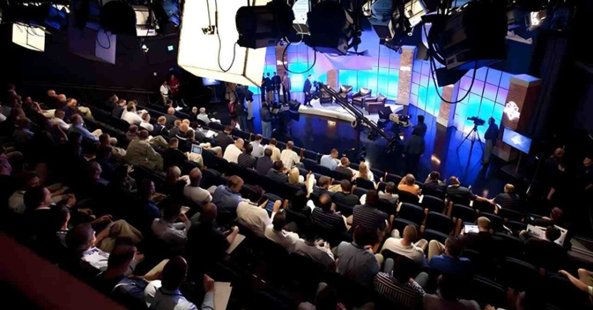 Non andrà in onda la fine improvvisa dell amata trasmissione Mediaset Non andrà in onda la fine improvvisa dell amata trasmissione Mediaset