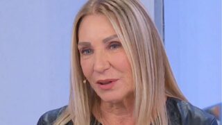 Renata presti la dama tornata al trono over: età lavoro e attrazione per mario lenti