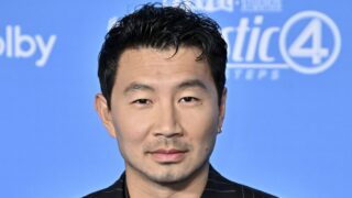 Simu liu denuncia la mancanza di diversità a hollywood e si infuria