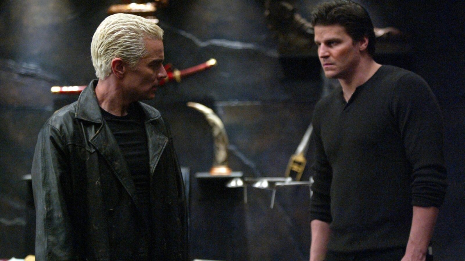 Chloé Zhao, nuova regista di Buffy Revival, svela il suo amore per Spike Chloé Zhao, nuova regista di Buffy Revival, svela il suo amore per Spike