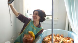 Recensione della madre e dell orsa:  anno, nuova mamma nella commedia dolce e leggera di Johnny Ma