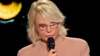 Maria De Filippi in lacrime durante intervista con Francesca Fagnani
