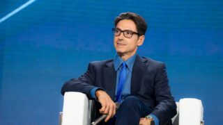 Cesaroni in tv con un episodio a settimana l’idea di pier silvio berlusconi