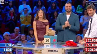 Quanto hanno vinto ad affari tuoi il 14 dicembre 2025