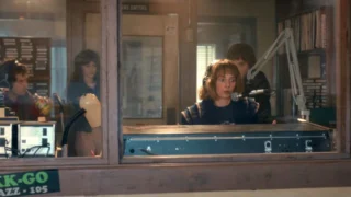 Robin muore in stranger things 5 volume 2 teoria e ipotesi