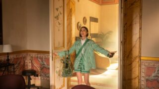 Emily in paris stagione 5 scopri perché la serie non si ferma