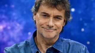 Alberto angela curiosità sorprendentiche forse non conosci sul rapimento, la scuola, i figli e la moglie