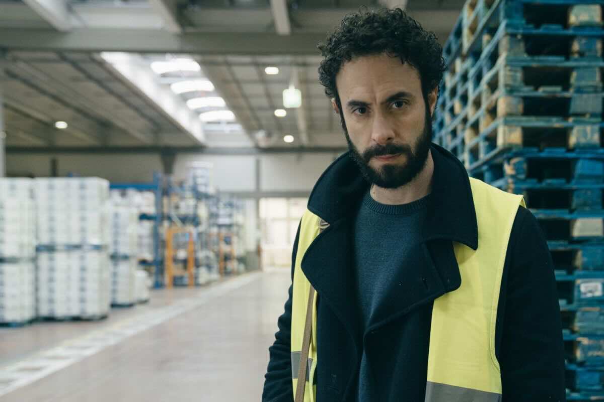 l8217altro ispettore rai 1 intervista ad alessio vassallo il ruolo cruciale di chi rischia la vita ogni giorno per il paese