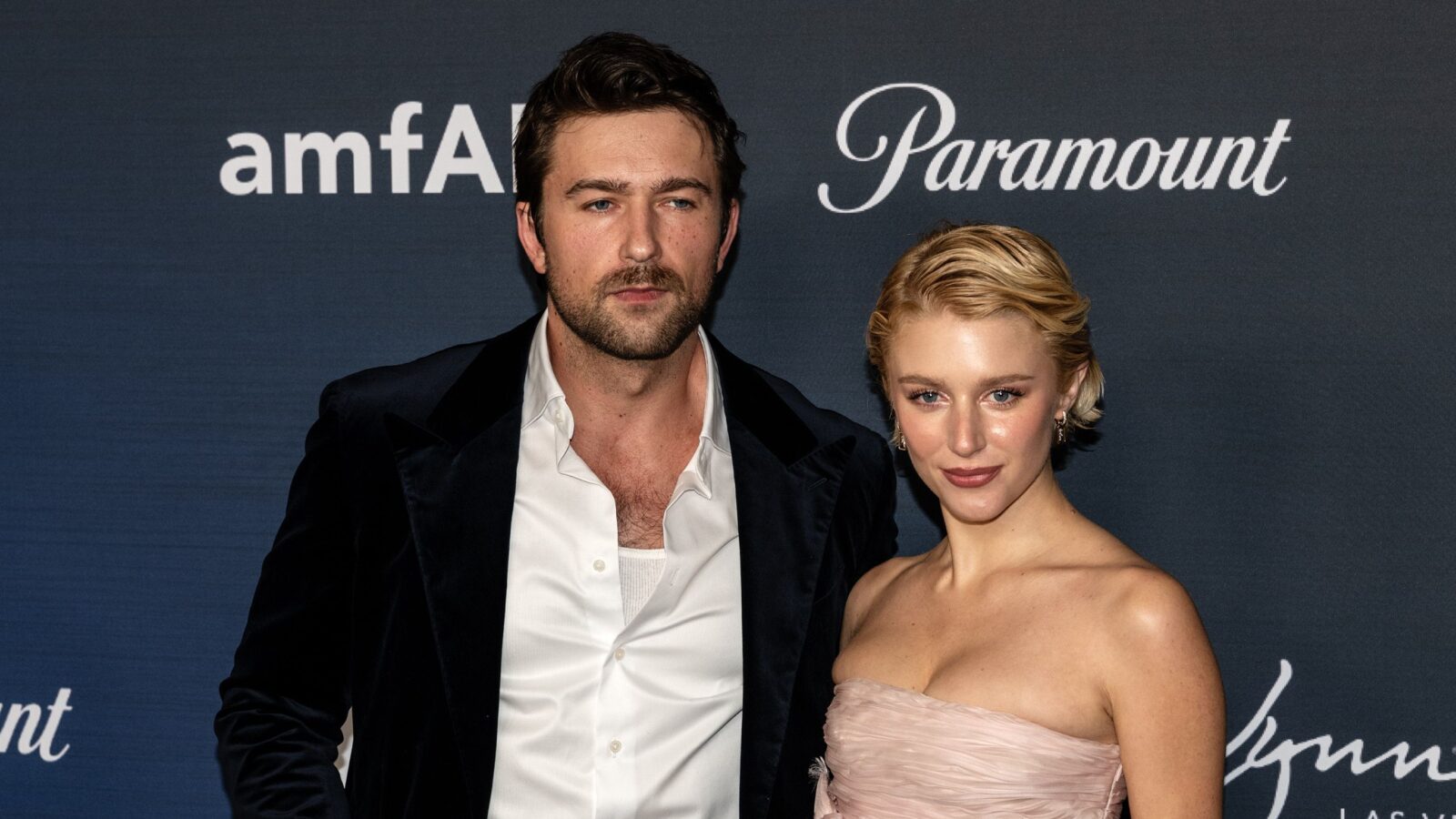 Brandon sklenar parla del ritorno di spencer dutton nel prequel 1944 di yellowstone di taylor sheridan