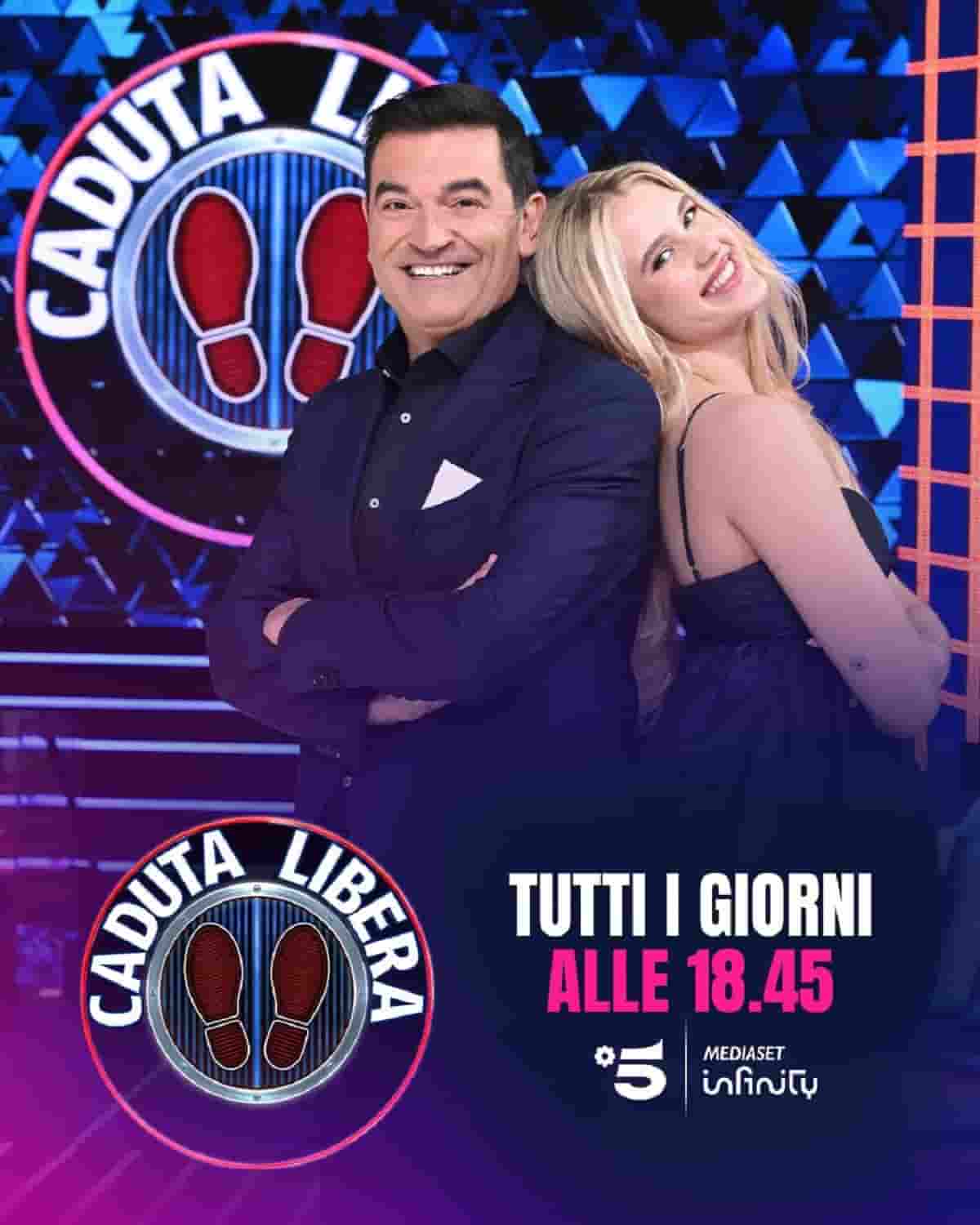 Caduta libera cosa si nasconde sotto la botola il retroscena Caduta libera cosa si nasconde sotto la botola il retroscena