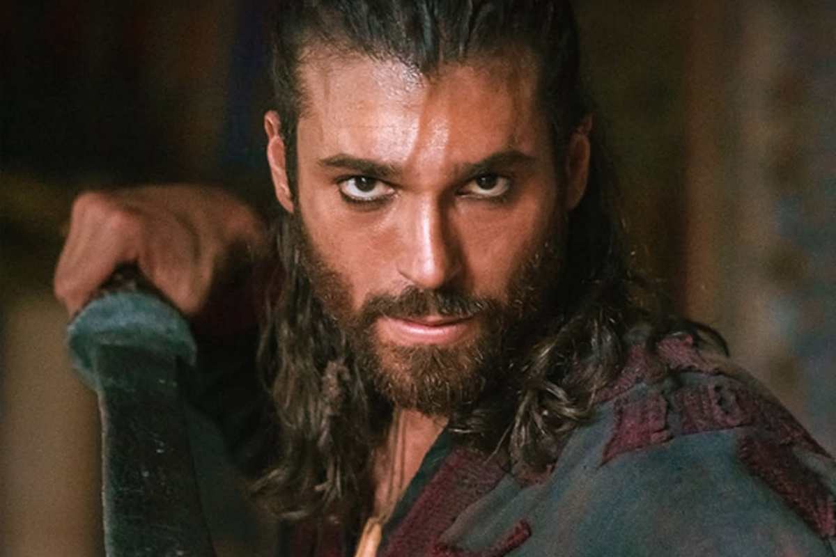 Can yaman la villa romana dei sogni dove vive la star di sandokan