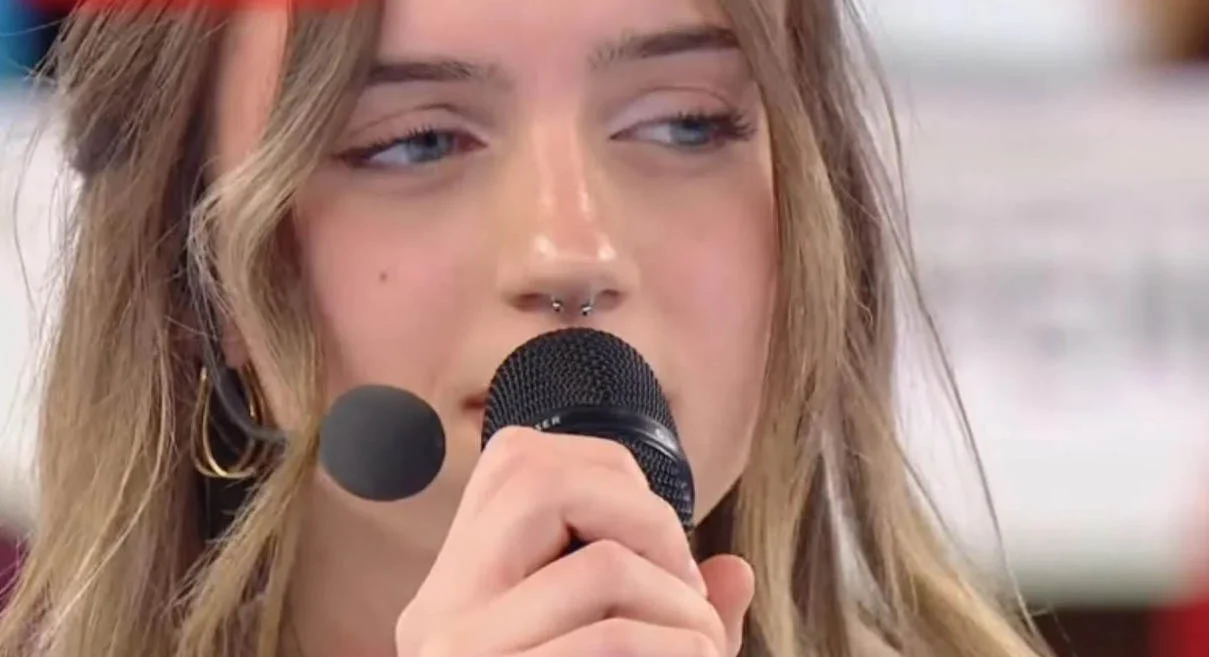 Flavia buoncristiani di amici 25 età vita privata e Instagram Flavia buoncristiani di amici 25 età vita privata e Instagram