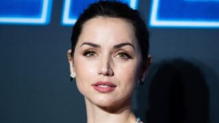 Ana de armas veste i panni di wonder woman nella nuova avventura dc