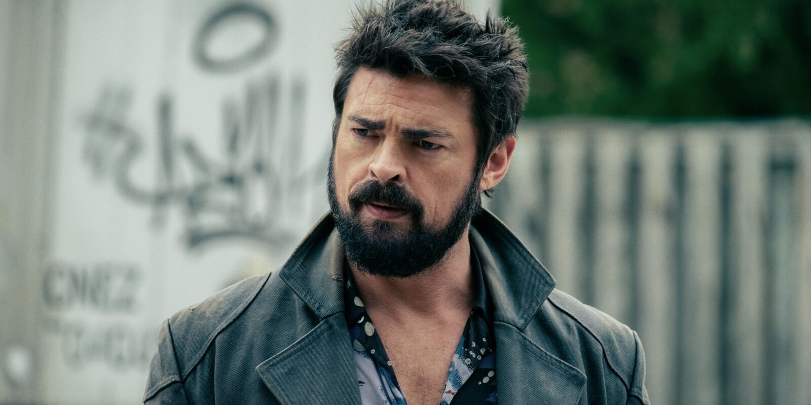karl urban svela le grandi morti di the boys stagione 5 nel primo episodio