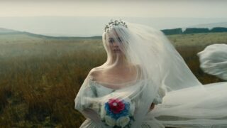Wuthering heights il regista mira a creare un adattamento epico simile a titanico con margot robbie mette in guardia sulle aspettative osé