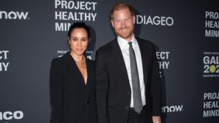 Meghan markle e prince harry cercano il relax dopo i problemi di hollywood