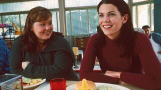 Lauren Graham e Amy Sherman-Palladino scrivono il libro sulla serie gilmore girls