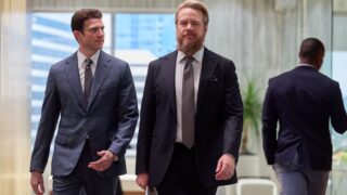 Josh McDermitt entra nella stagione 4 di fire country dopo la cancellazione di suits la