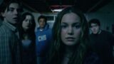 This is not a test di shudder: olivia holt con il volto insanguinato in anteprima apocalittico horror
