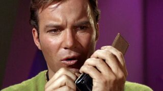Star trek comunica ma anche uccide: i pericoli dei comunicatore starfleet