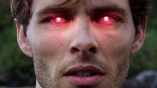 James marsden cyclops indossa il costume classico x men e spara il colpo ottico in nuova avengers doomsday