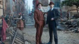 Young sherlock serie le prime immagini con hero fiennes tiffin