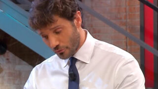 Affari tuoi cosa cambia alla rai dopo il lutto di stefano de martino