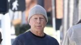 “Lui non lo sa”. La moglie di Bruce Willis comunica nuovi strazianti aggiornamenti sulla salute dell’amato attore