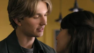 Finding her edge netflix si basa su un libro: la verità sulla storia