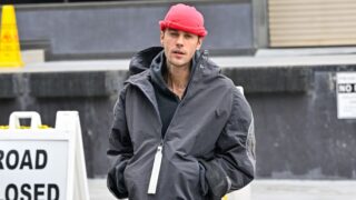 Justin bieber torna al palco dei grammys dopo una pausa di quattro anni