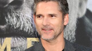 Netflix successo inarrestabile: ripensare la strategia di rilascio delle miniserie