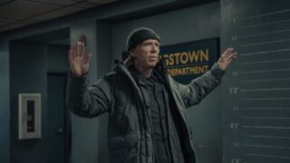 Paramount annulla il thriller poliziesco da 10/10 di taylor sheridan e la situazione peggiora