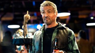 Sylvester stallone franchise di azione da 855 milioni di dollari arriva su netflix sviluppo in corso per il futuro