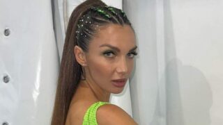 Elettra lamborghini sul palco dell ariston cosa si trova sempre nel suo comodino
