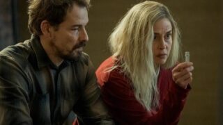 Twisted thriller tedesco sulle spie sposate che raggiunge la top 10 di netflix