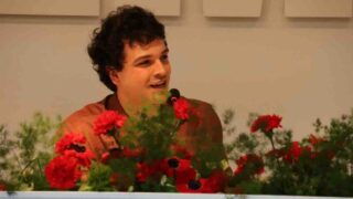 Leo gassmann sanremo 2026 esprime più libertà sul palco