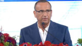 Sanremo 2026 carlo conti abbandona la conferenza stampa e spiega il motivo in diretta