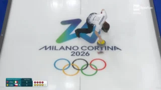 Curling perché spazzano il ghiaccio: la risposta sorprendente