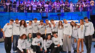 Amici 25 retroscena tra due allievi che condividono un segreto