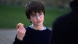 Daniel radcliffe rivela di voler rivedere harry potter e la pietra filosofale per il 25esimo anniversario