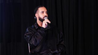 Drake perde un milione di dollari dopo la scommessa al super bowl: la maledizione resta